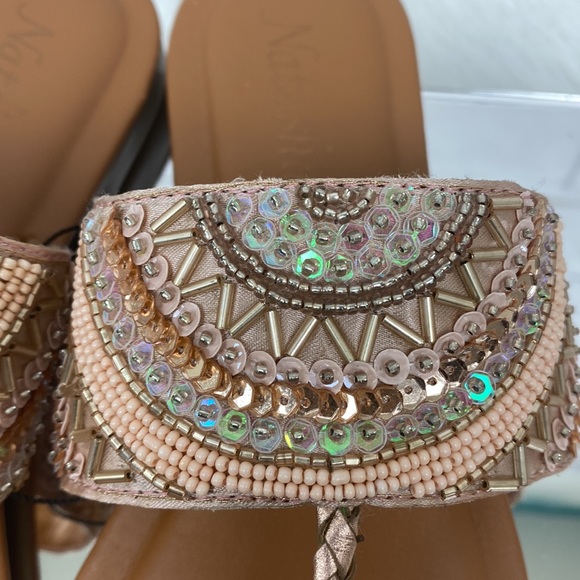 ROSE GOLD BEADED TOE SANDALS - Picture 4 of 8